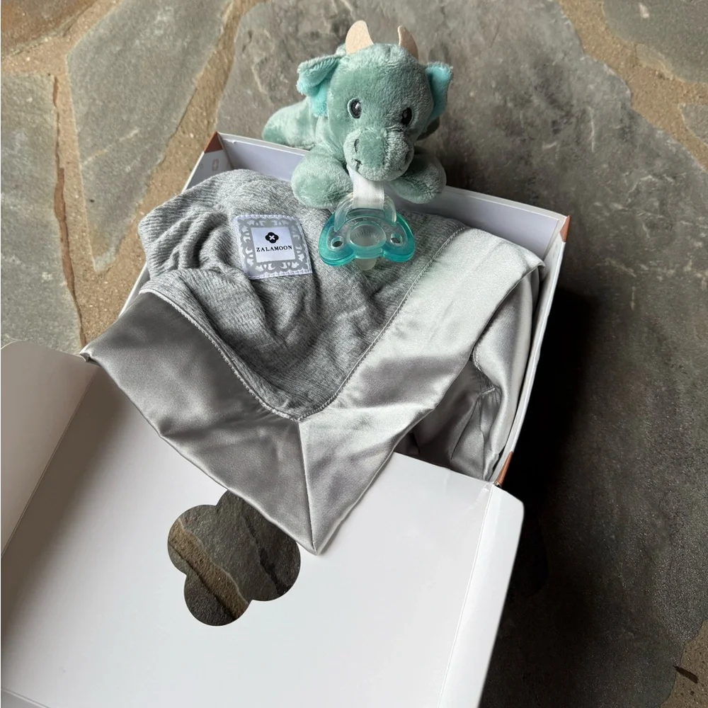New🌟Anthropologie-Zalamoon Luxie Pocket Elegance Security Blanket-Steel